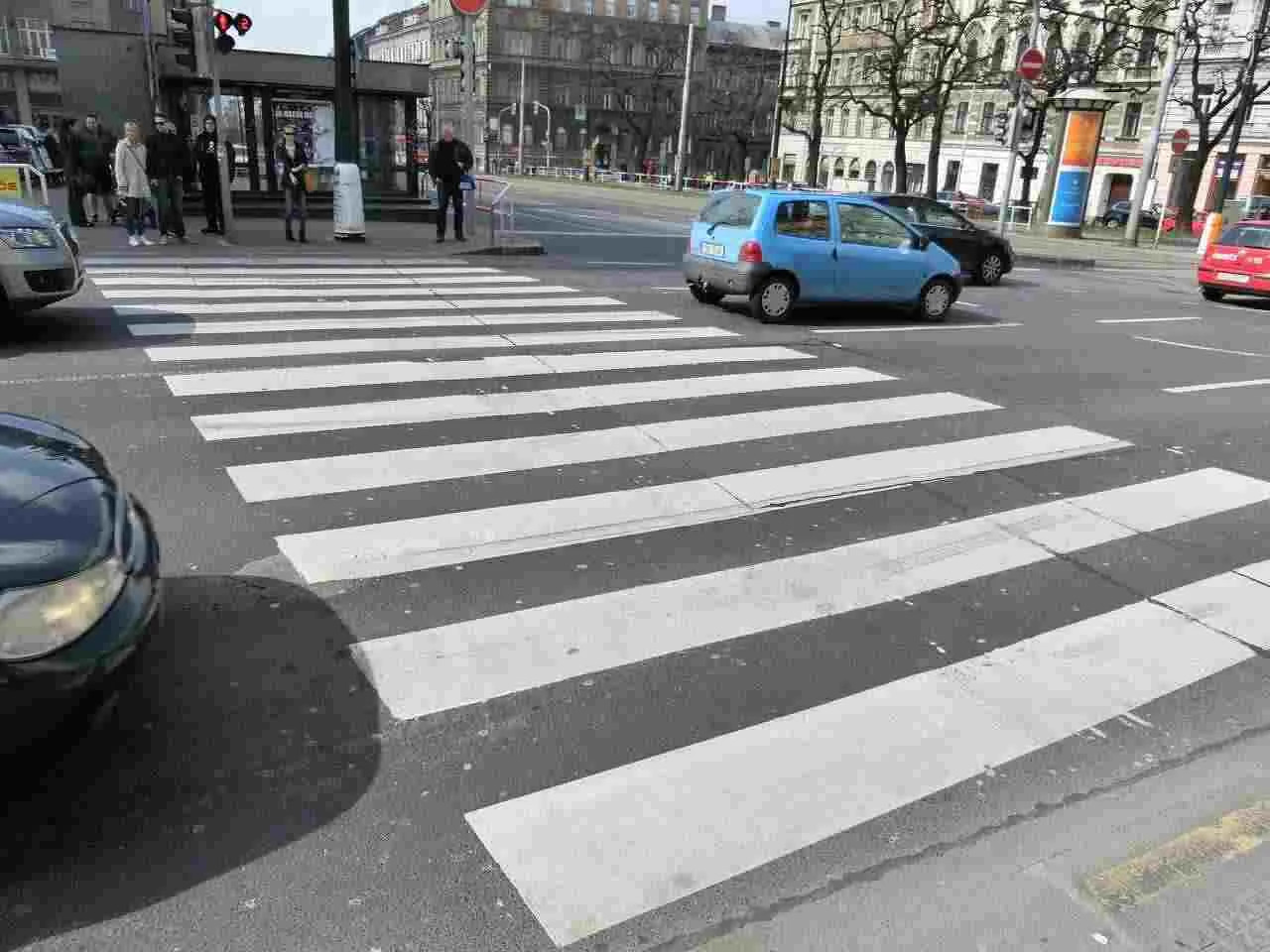 Pedestrian crossing